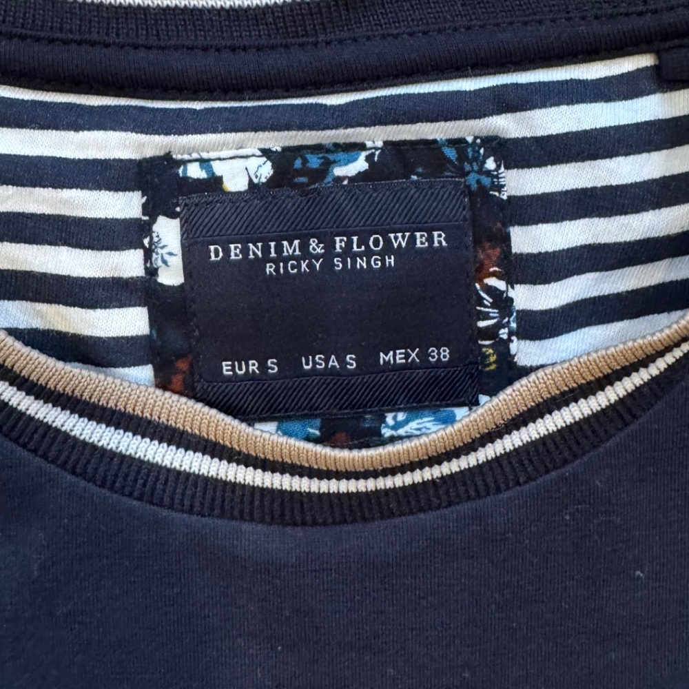 2 Denim & Flower Ricky Singh Tees Size S – Navy Blue - Picture 5 of 7